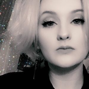 Meet your Posher, Brianne